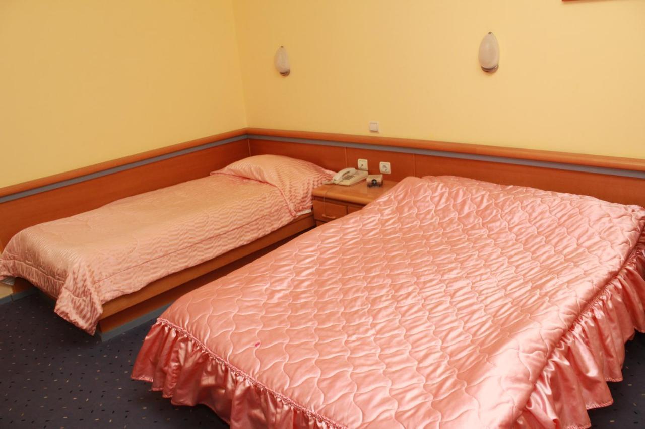 Hotel Prezident Palić Exteriör bild